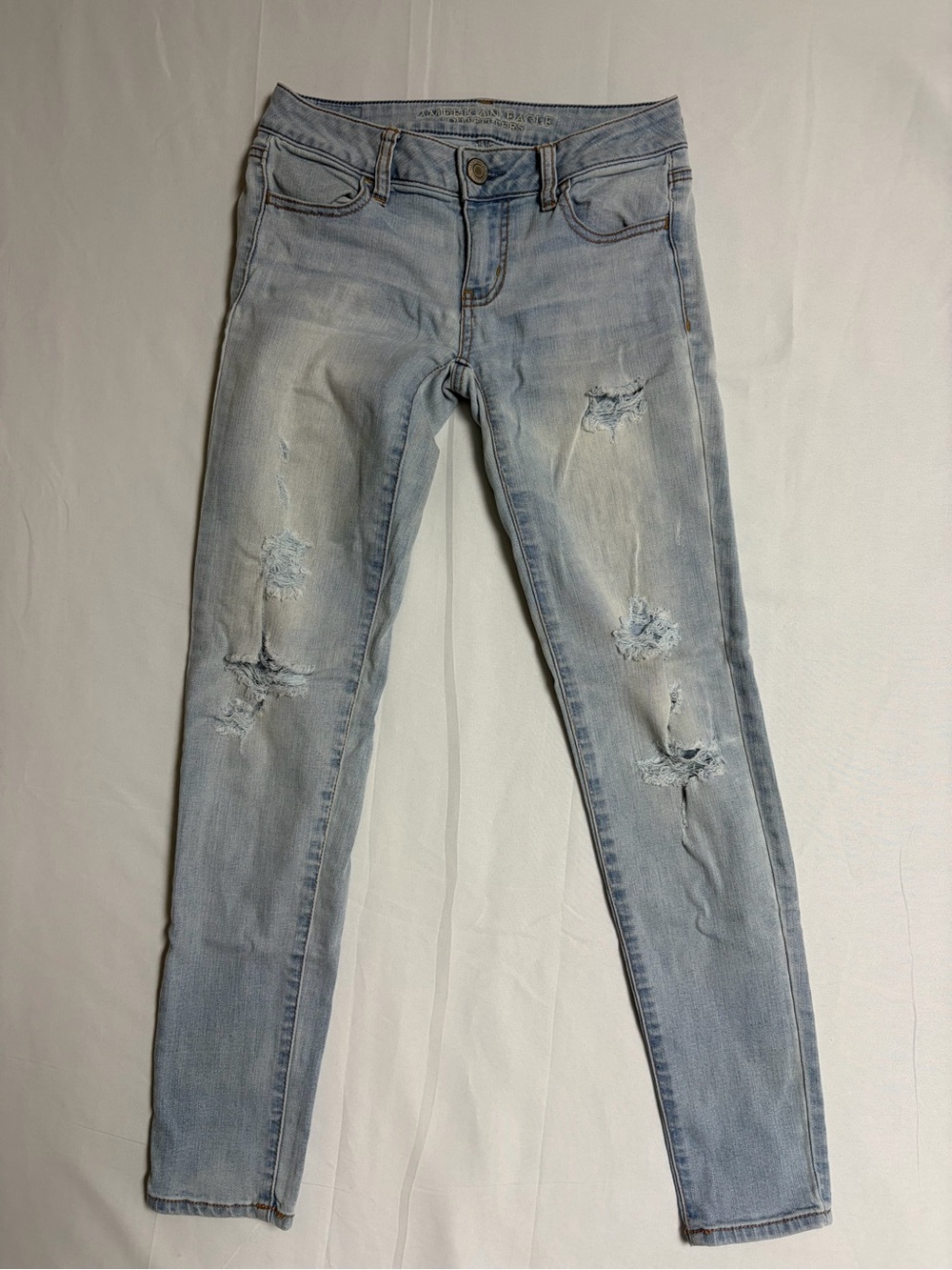 American Eagle Outfitters Light Blue Distressed Skinny Jeans